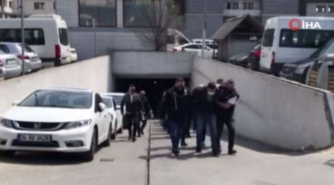 Sedat Peker operasyonunda gözaltına alınan 49 kişi adliyeye sevk edildi