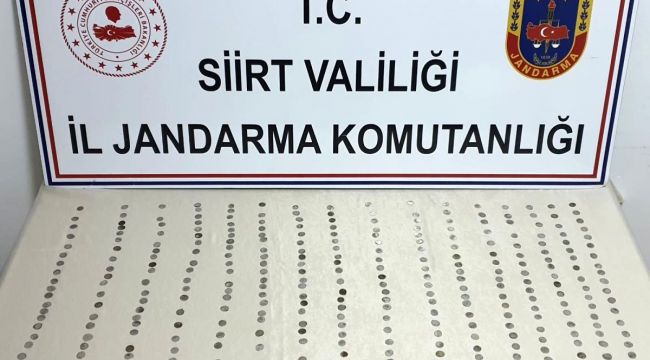 Siirt'te Roma dönemine ait 321 gümüş sikke ele geçirildi