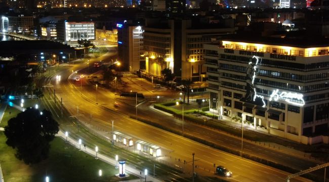 SOKAĞA ÇIKMA KISITLAMASI İZMİR'DE BAŞLADI