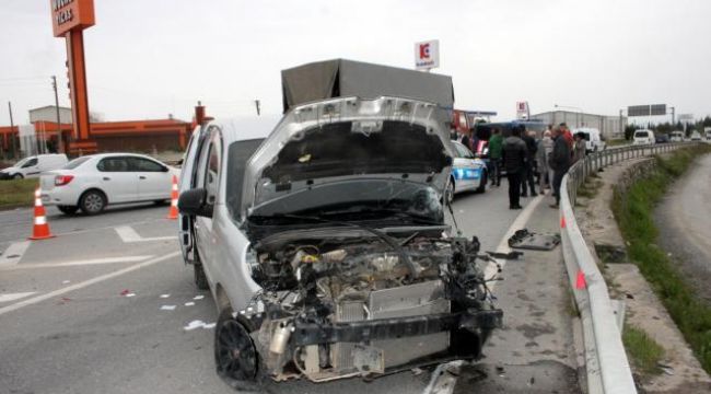 Tarım işçilerini taşıyan araç otobüsle çarpıştı