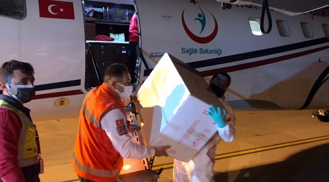 TÜRKİYE KKTC'YE 40 BİN DOZ SİNOVAC AŞISI DAHA GÖNDERDİ