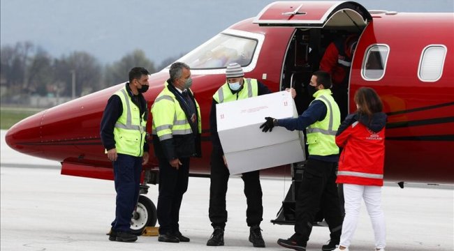 Türkiye'nin hibe ettiği 10 bin doz aşı Bosna Hersek'e ulaştı