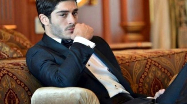 Ünlü oyuncu Burak Deniz de korona oldu