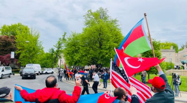 Washington'da Türkler ve Ermeniler Karşılıklı Gösteri Yaptı