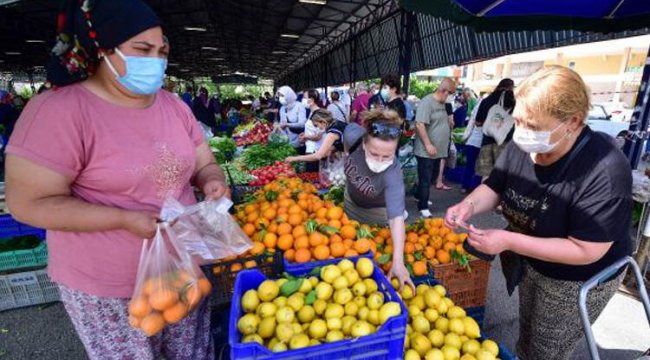 Antalya pazarlarında alışveriş hareketliliği!