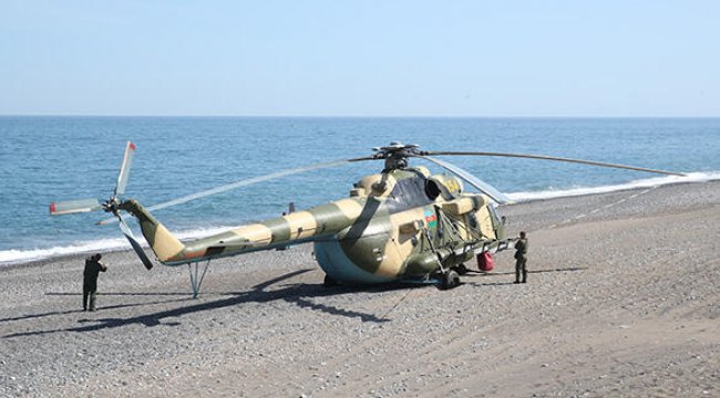 Azerbaycan helikopteri Giresun'a zorunlu iniş yaptı