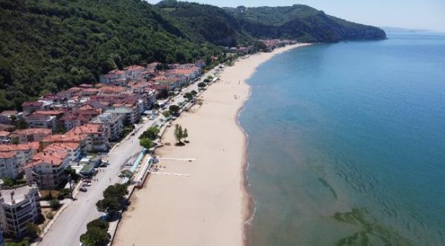Bartın'da ilk kez bir plaj mavi bayrak aldı