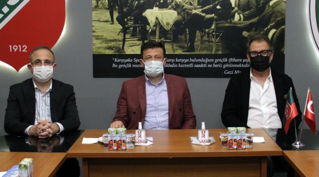 “Çok yakın bir sürede stadımızın başlayacağının müjdesini vereceğiz”