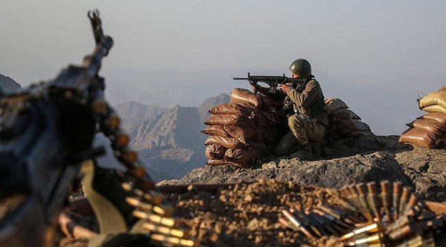 İçişleri Bakanı Soylu 3 teröristin daha etkisiz hale getirildiğini açıkladı
