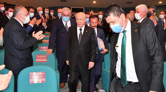 MHP Genel Başkanı Bahçeli il başkanları ile bir araya geldi