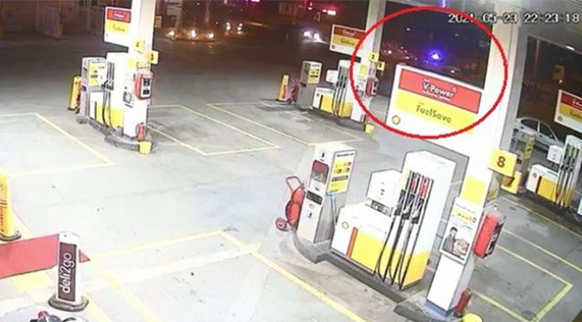 Polis denetim noktasında alkollü sürücü dehşeti kameralara yansıdı