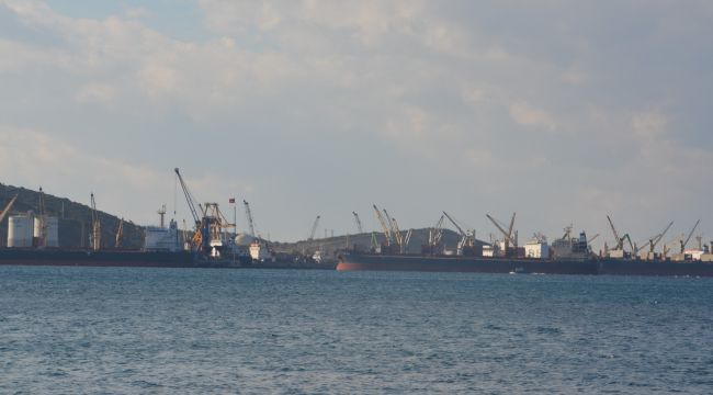 Sanayi şehri Aliağa’da elleçleme rakamları memnun etti