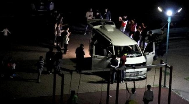 Sokağa çıkma kısıtlamasında asker eğlencesi düzenlendi
