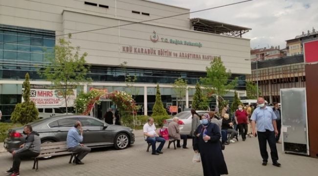 Tavuk dönerden zehirlenen 9 kişi hastaneye başvurdu