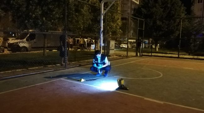 15 YAŞINDAKİ ÇOCUK POLİSİ BIÇAKLADI