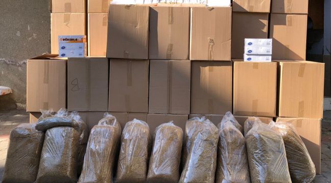 Alanya'da kaçak tütün operasyonu