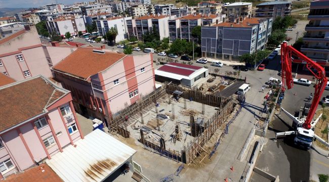 ALİAĞA'DA EK POLİKLİNİĞİN TEMELİ ATILDI