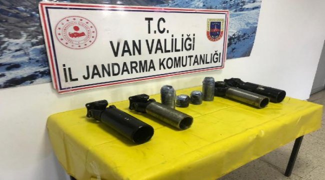 Araçtan sökülen 2 şaftın içinden 3 kilo eroin çıktı