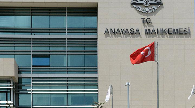 AYM, Cumhurbaşkanlığı Kararı'nı iptal etti