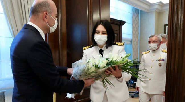 Bakan Soylu, Sahil Güvenlik Komutanlığı heyetini makamında ağırladı