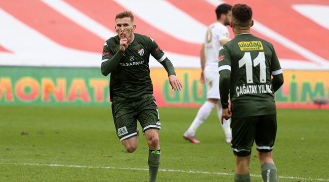 Bursaspor'un kadro değeri 10 milyon Euro'yu aştı