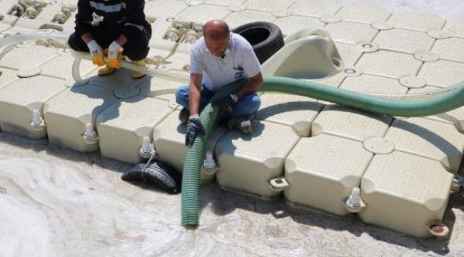 Çanakkale Boğazı'nda 1 haftada 198 metreküp müsilaj toplandı