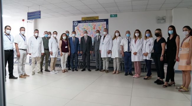 Ege’de 50 kişilik ekip aynı anda 4 organ nakli yaptı