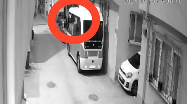 Fare deliğinden girdi, minibüsü soydu