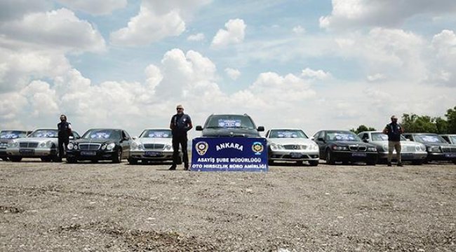 Lüks otomobil çetesine '22 ayar' operasyonu