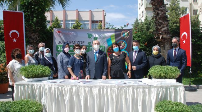 YERLİ VE MİLLİ FİDELER KADIN ÇİFTÇİLERE EMANET