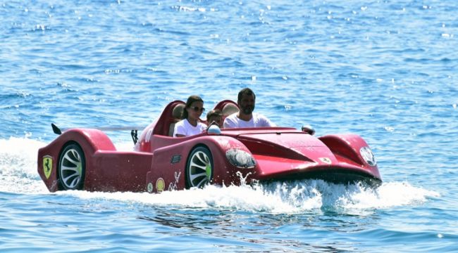 Denizde ferrari ile 10 dakikalık tur 100 avro