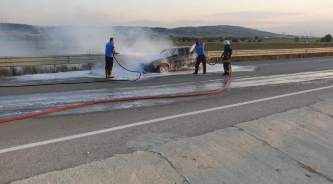 Tamirden çıkan otomobil alev alev yandı