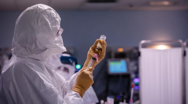 Çin'de iki doz Covid-19 aşısı yaptıran sayısı 1 miyarı geçti