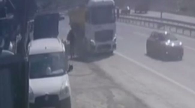 Hafriyat kamyonu önce çarptı sonra bırakıp gitti