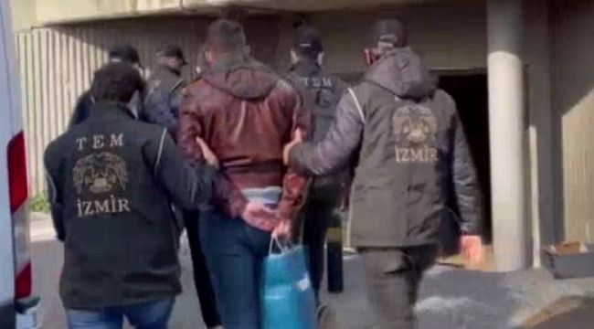 İZMİR MERKEZLİ TSK YAPILANMASINA OPERASYON