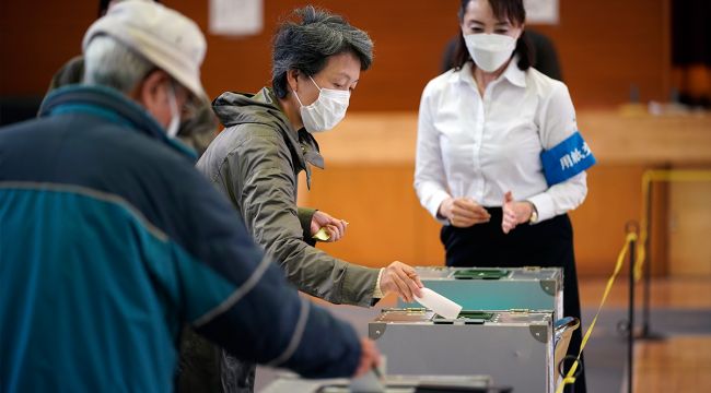 Japonya genel seçim için sandık başında