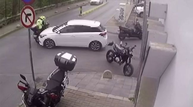 Kadıköy'ün ‘ölüm sokağı' tehlike saçıyor