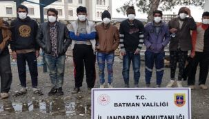 10 düzensiz göçmen yakalandı