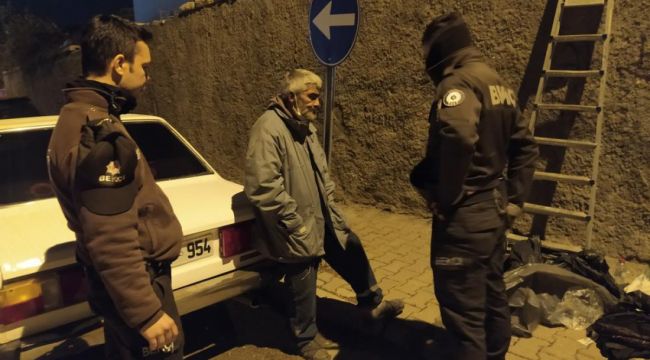 Bekçilere 'boyacıyım' dedi hırsız çıktı