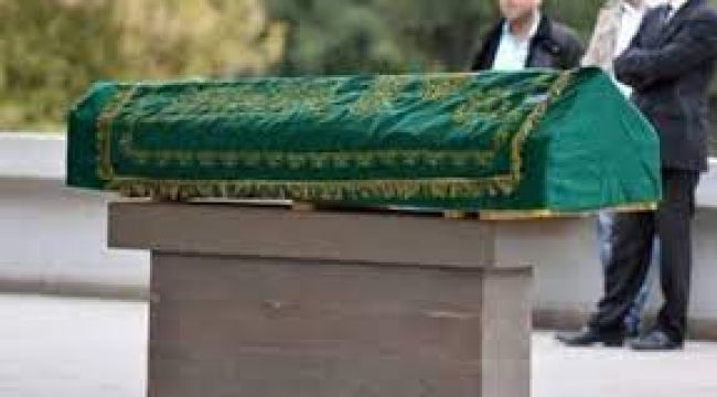 Evinde kalbi duran 37 yaşındaki adam hastanede hayatını kaybetti