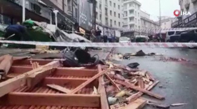 Fırtınada uçan çatıdan kızını korumak isteyen anne hayatını kaybetti