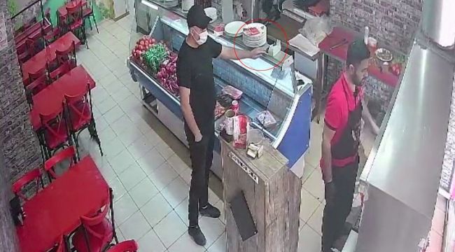 Hırsızlar küçük çocuğun 3 ay para biriktirip satın aldığı telefonunu çaldı