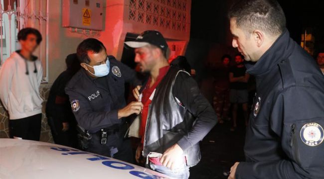 Köpek havlayınca vatandaşlar hırsızı yakaladı, ardından öldüresiye darp etti
