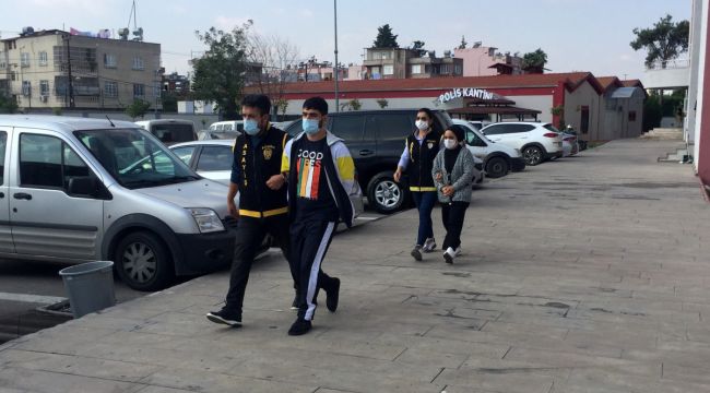 Polisin dikkati 500 bin liralık altını kurtardı