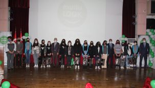 TERÖRE VE MANİPÜLASYONA KARŞI 'MUTLU BAKIŞ'