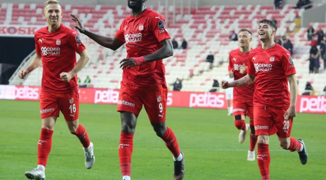 Yatabare, Samuel Eto'o'dan sonra bir ilke imza attı