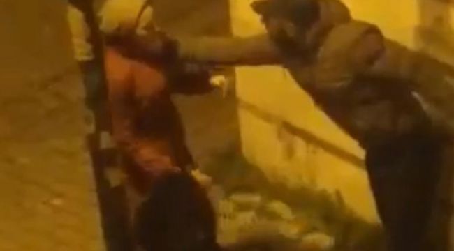 Zeytinburnu'nda genç kadın sokak ortasında darp edildi