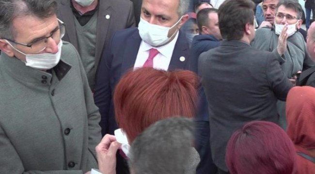 Akşener'in konuşması sonrası gergin anlar