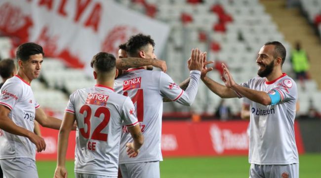 Antalyaspor kupada gençlere emanet