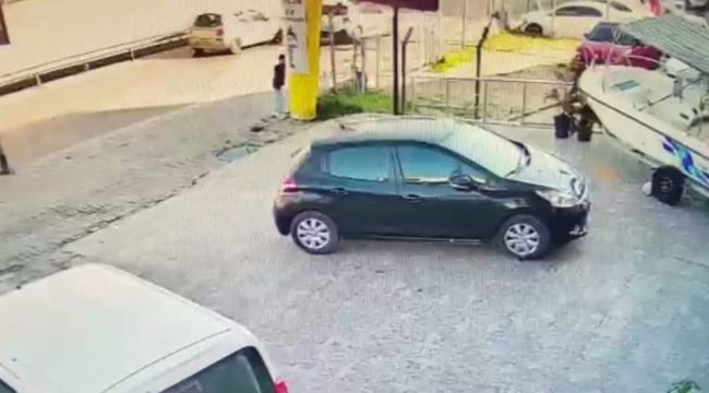 Avcılar'da balon maskotu bıçakladılar
